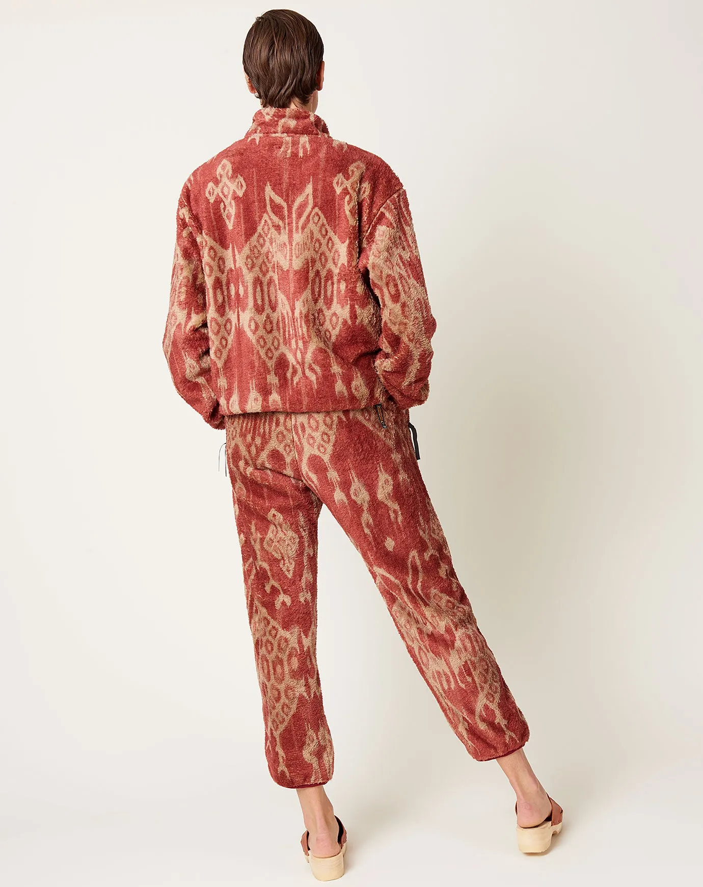 JAVA KASURI Fleece EASY Pants in Red