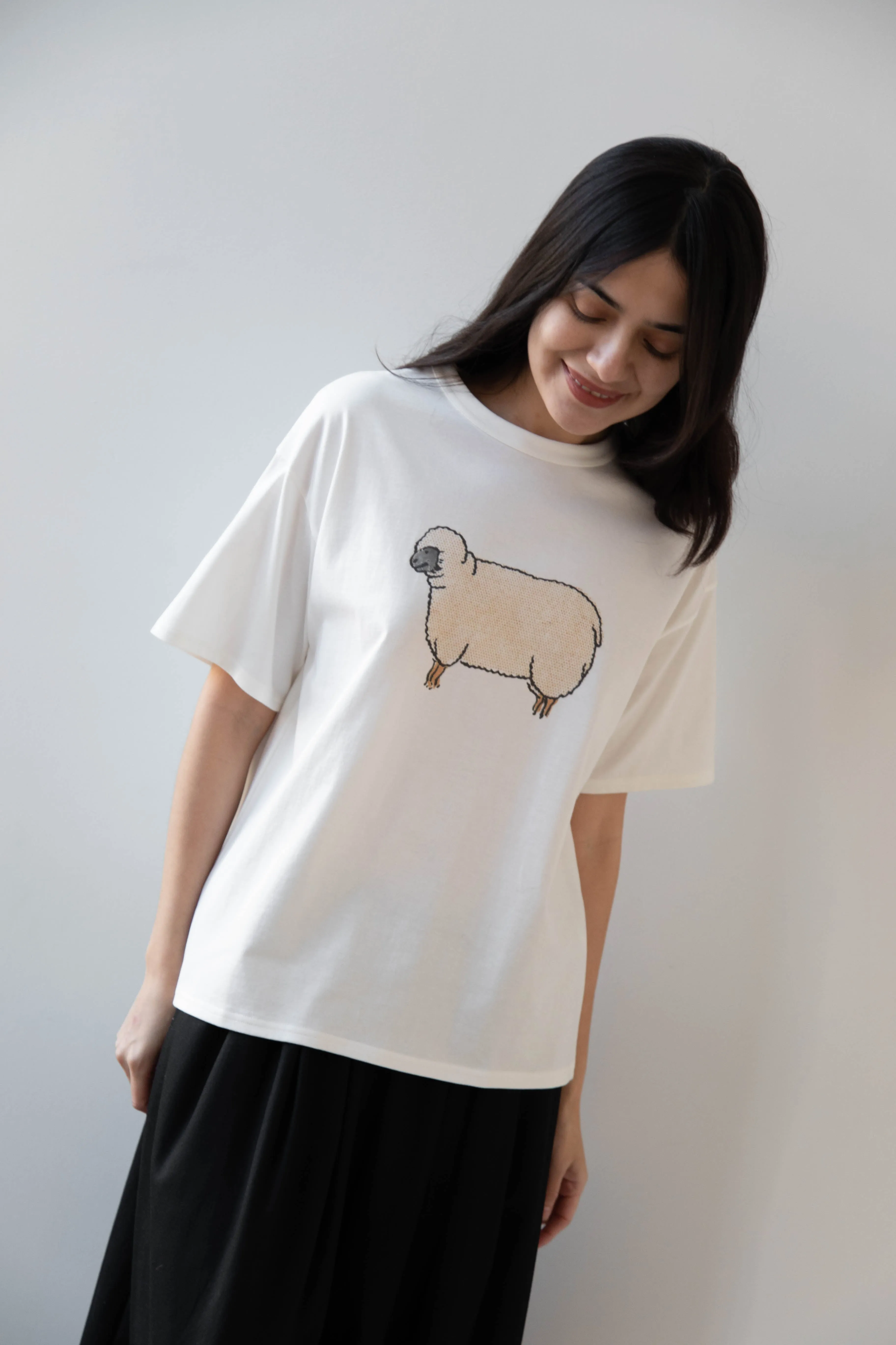 Laboratory | Sheep T-shirt