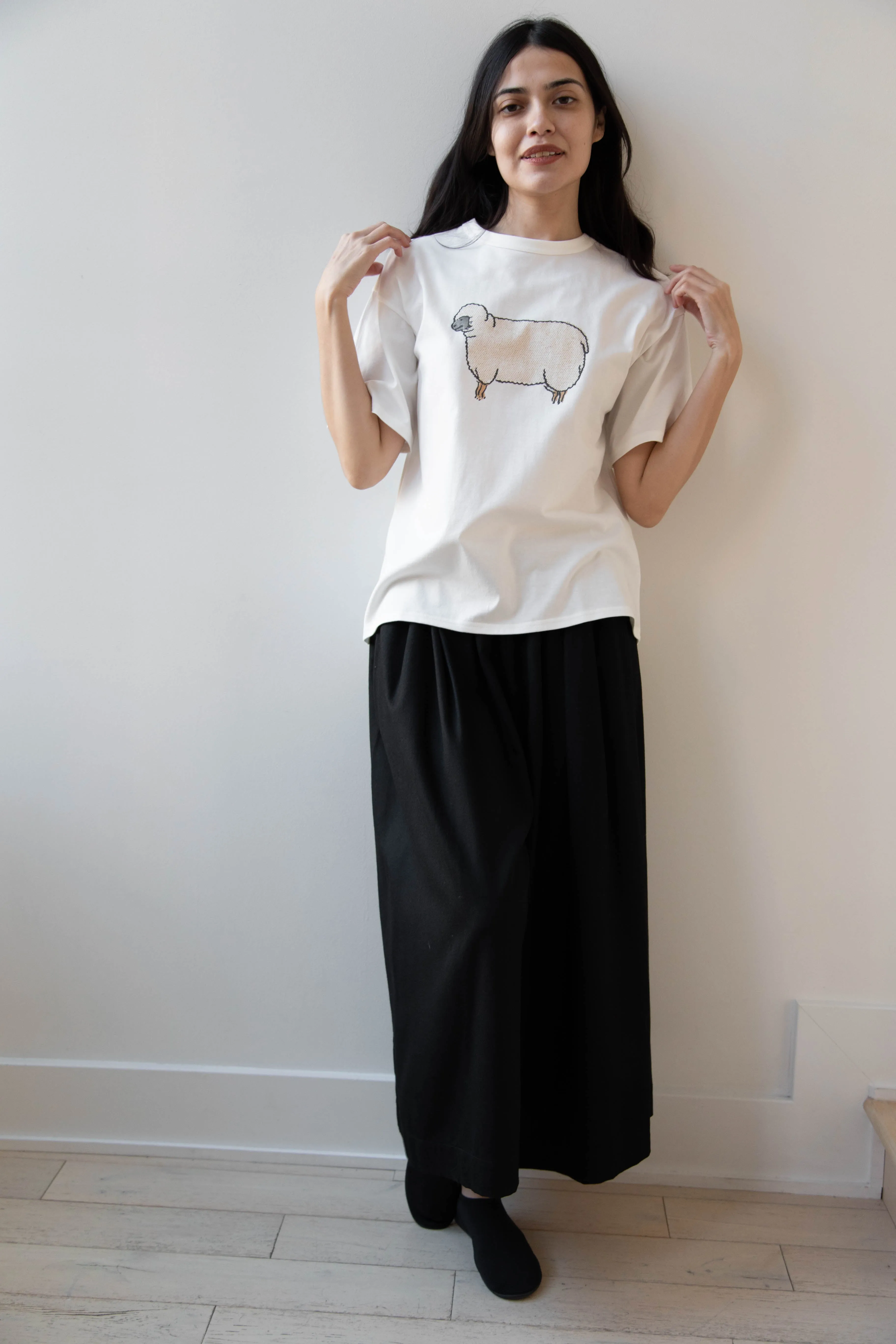 Laboratory | Sheep T-shirt
