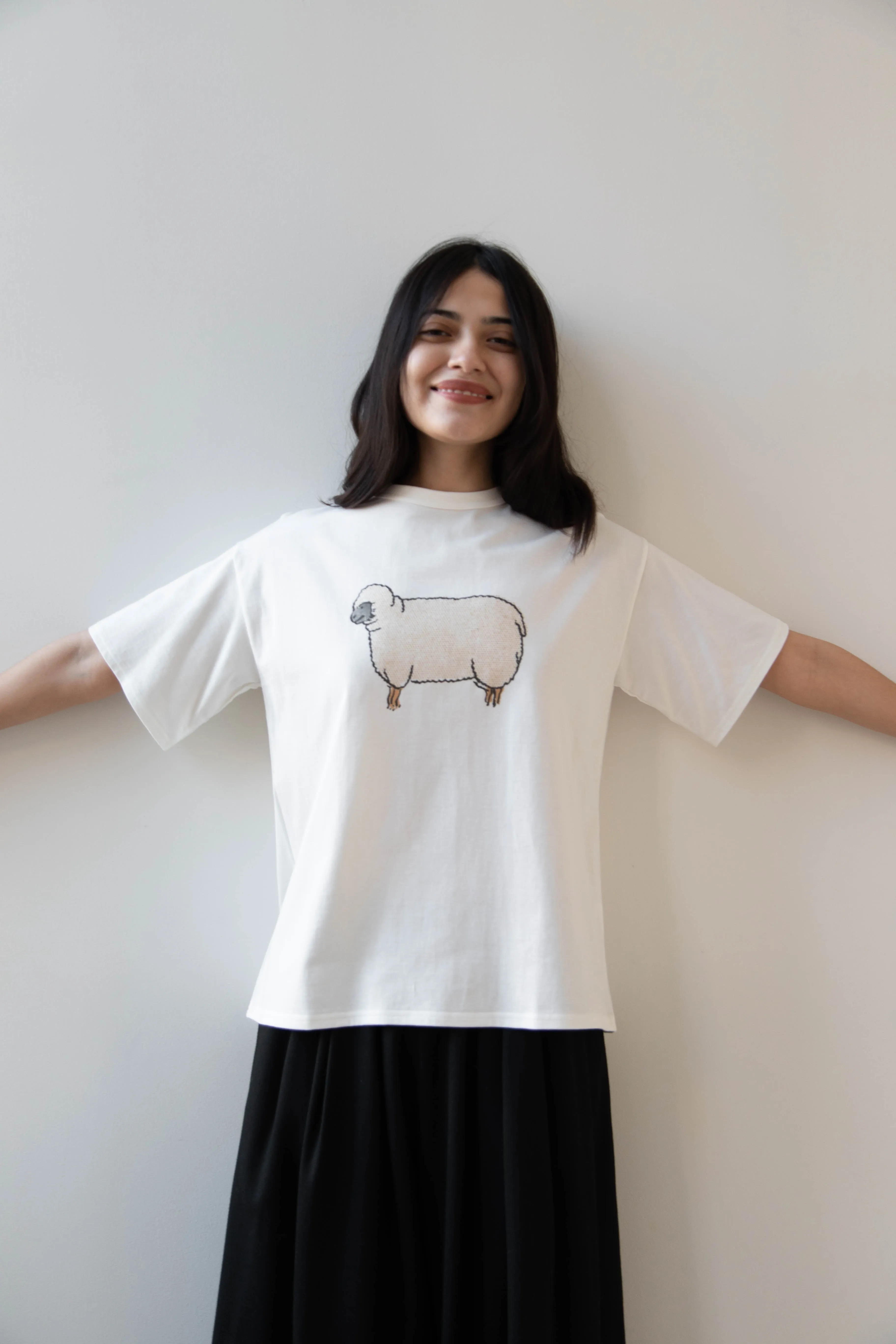 Laboratory | Sheep T-shirt